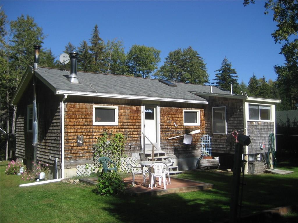 198 Otis Point Road Tenants Harbor, ME 04860 - Photo 2 of 33 Exterior back