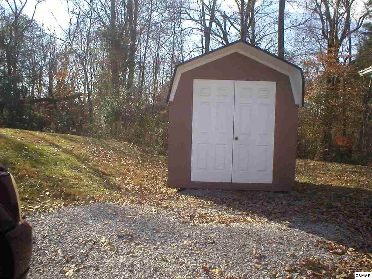 1141 Middle Ridge Road Sevierville, TN 37862 - Photo 12 of 12 Gallery Image 12
