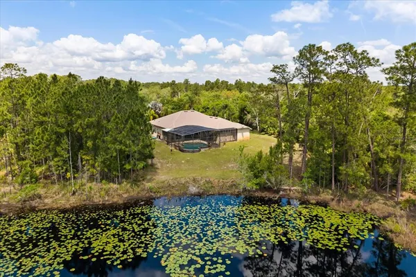 a view of a lake with houses