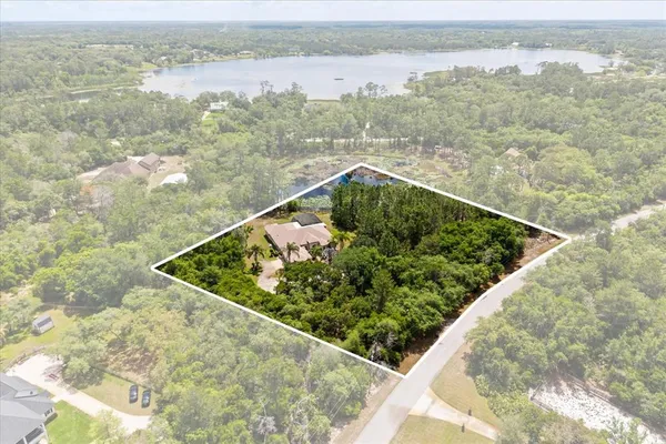 $1,250,000 | 420 Valley Stream Drive, Geneva, FL 32732