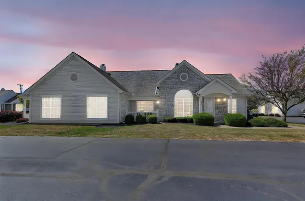$244,900 | 1235 Dunhurst Street, Circleville, OH 43113