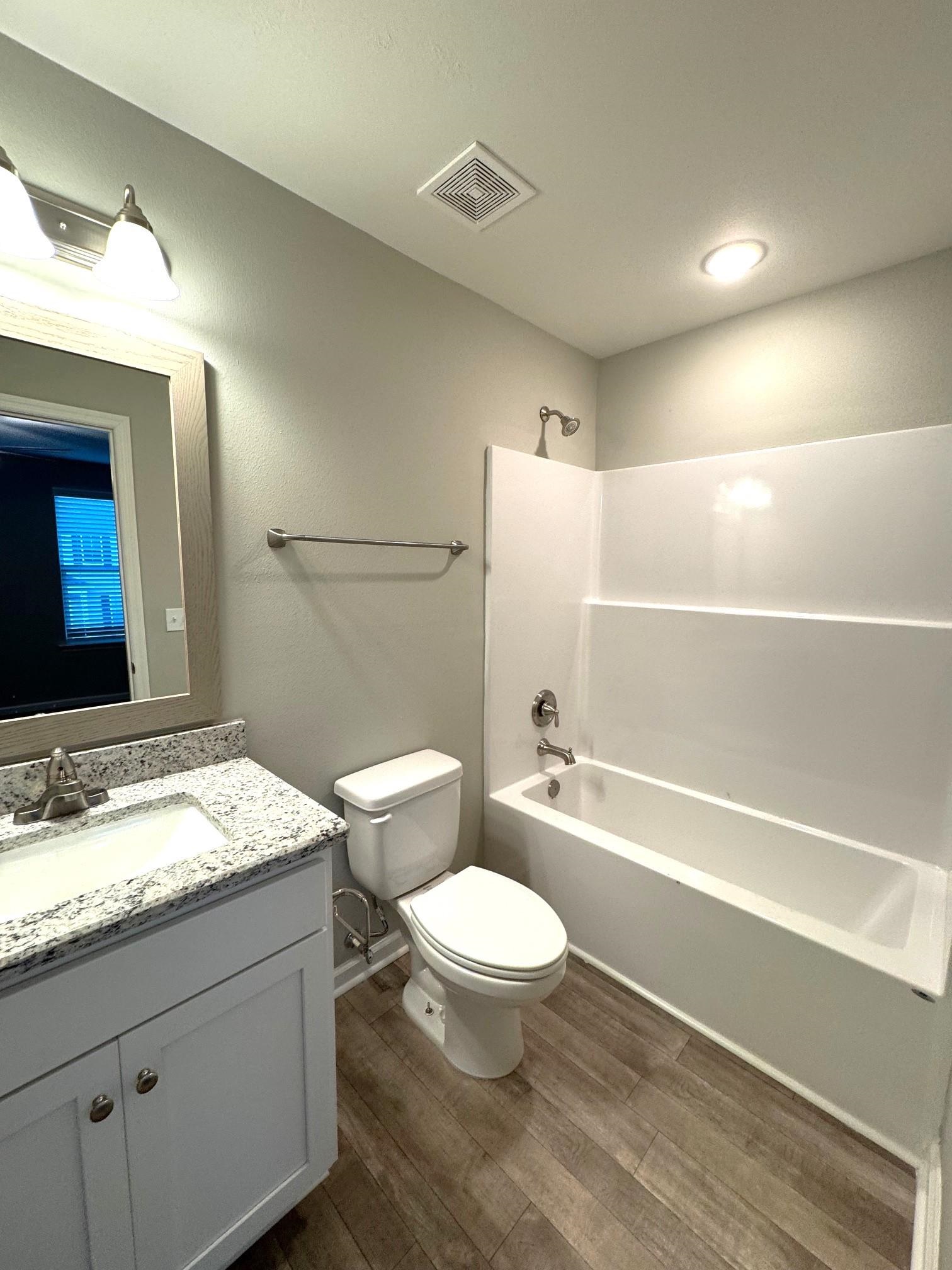 1954 Evanston Avenue, Unit 604 Tallahassee, FL 32304 - Photo 5 of 10