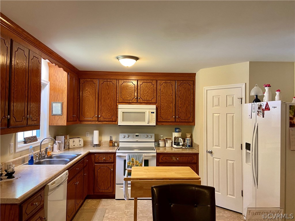 9470 Robin Road Disputanta, VA 23842 - Photo 6 of 20 Gallery Image 6