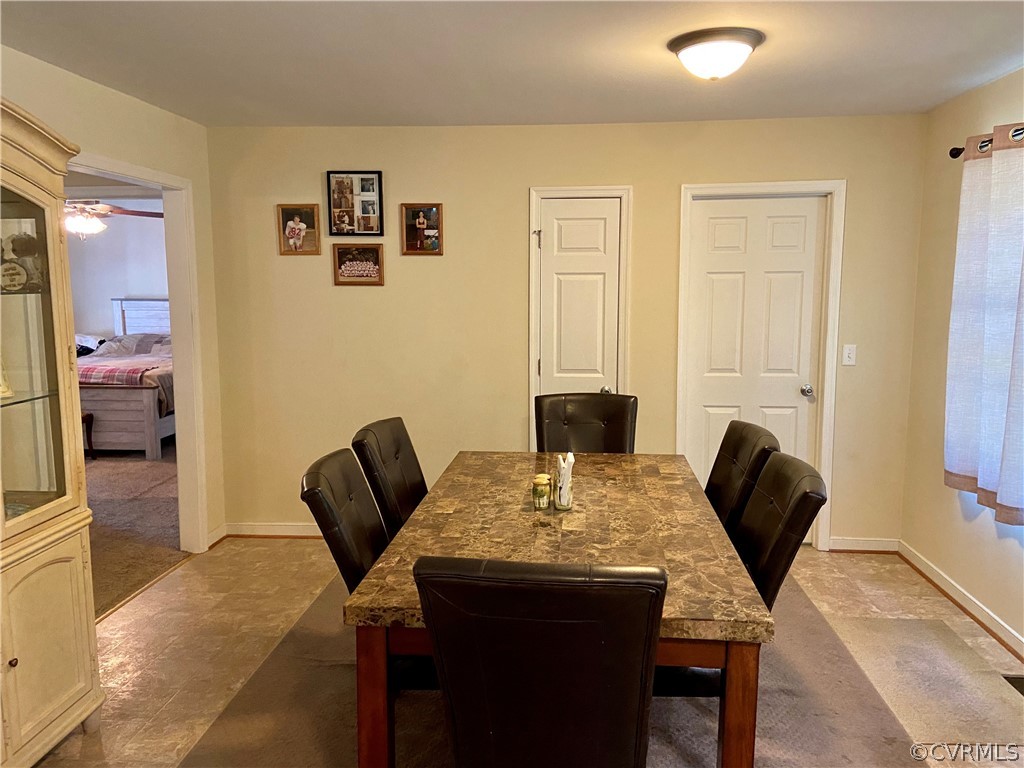 9470 Robin Road Disputanta, VA 23842 - Photo 9 of 20 Gallery Image 9