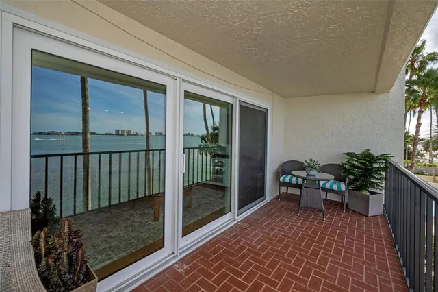$834,900 | 55 Rogers Street, Unit 203, Clearwater, FL 33756