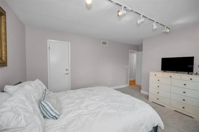 $834,900 | 55 Rogers Street, Unit 203, Clearwater, FL 33756