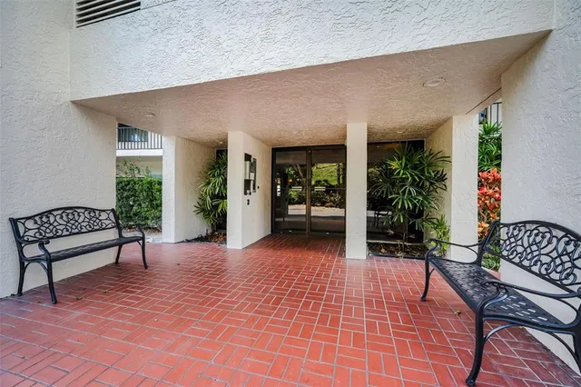 $834,900 | 55 Rogers Street, Unit 203, Clearwater, FL 33756