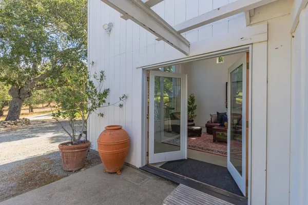 $1,175,000 | 27465 Vista Del Toro Place, Salinas, CA 93908