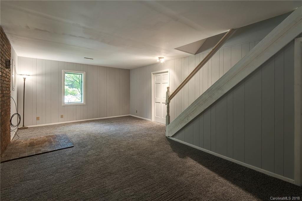 15 Spring Cove Road Asheville, NC 28804 - Photo 16 of 24 Gallery Image 16