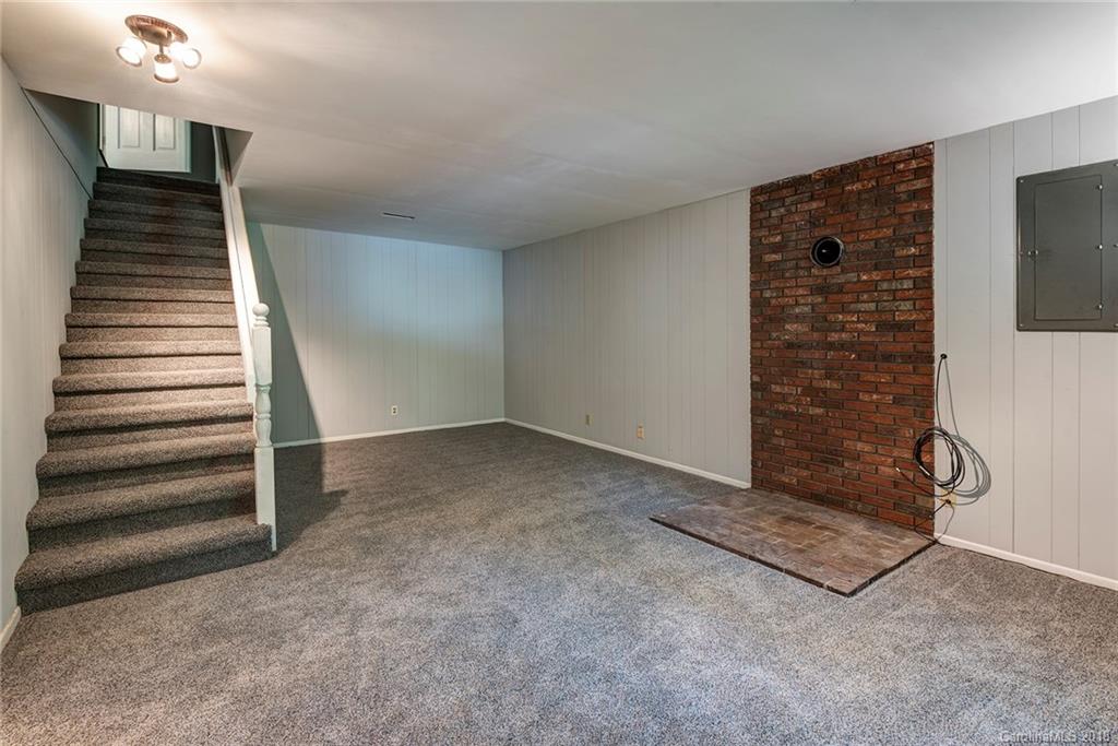 15 Spring Cove Road Asheville, NC 28804 - Photo 17 of 24 Gallery Image 17