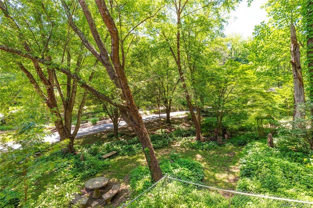 15 Spring Cove Road Asheville, NC 28804 - Photo 22 of 24 Gallery Image 22