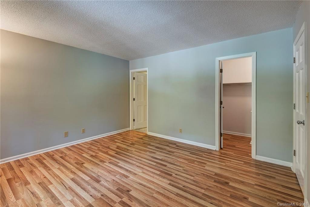 15 Spring Cove Road Asheville, NC 28804 - Photo 10 of 24 Gallery Image 10