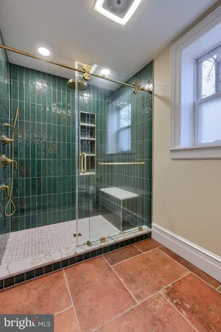 $2,400 | 658 West Walnut Street, Lancaster, PA 17603