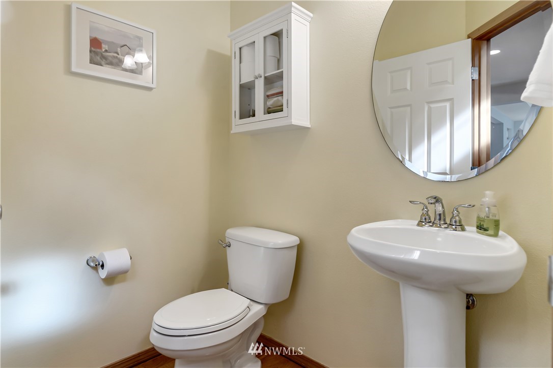 3425 172nd Place Southeast Bothell, WA 98012 - Photo 11 of 29 Gallery Image 11