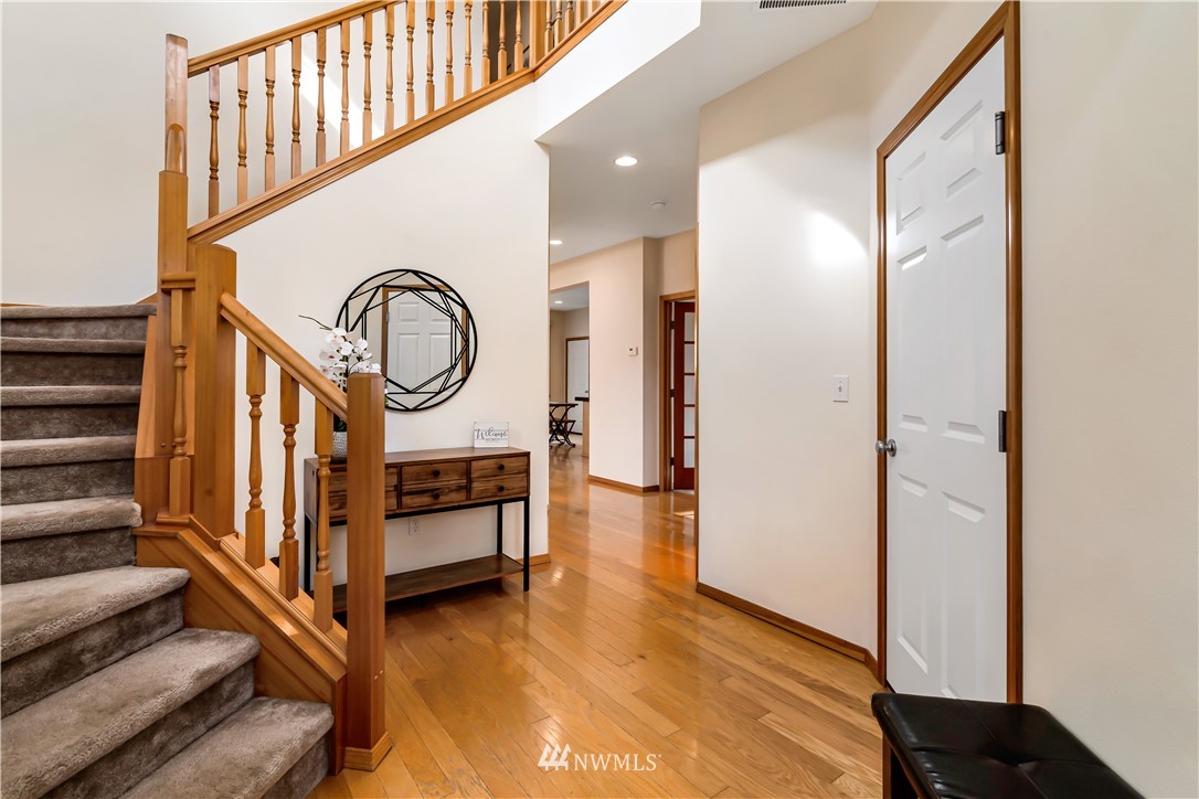 3425 172nd Place Southeast Bothell, WA 98012 - Photo 12 of 29 Gallery Image 12