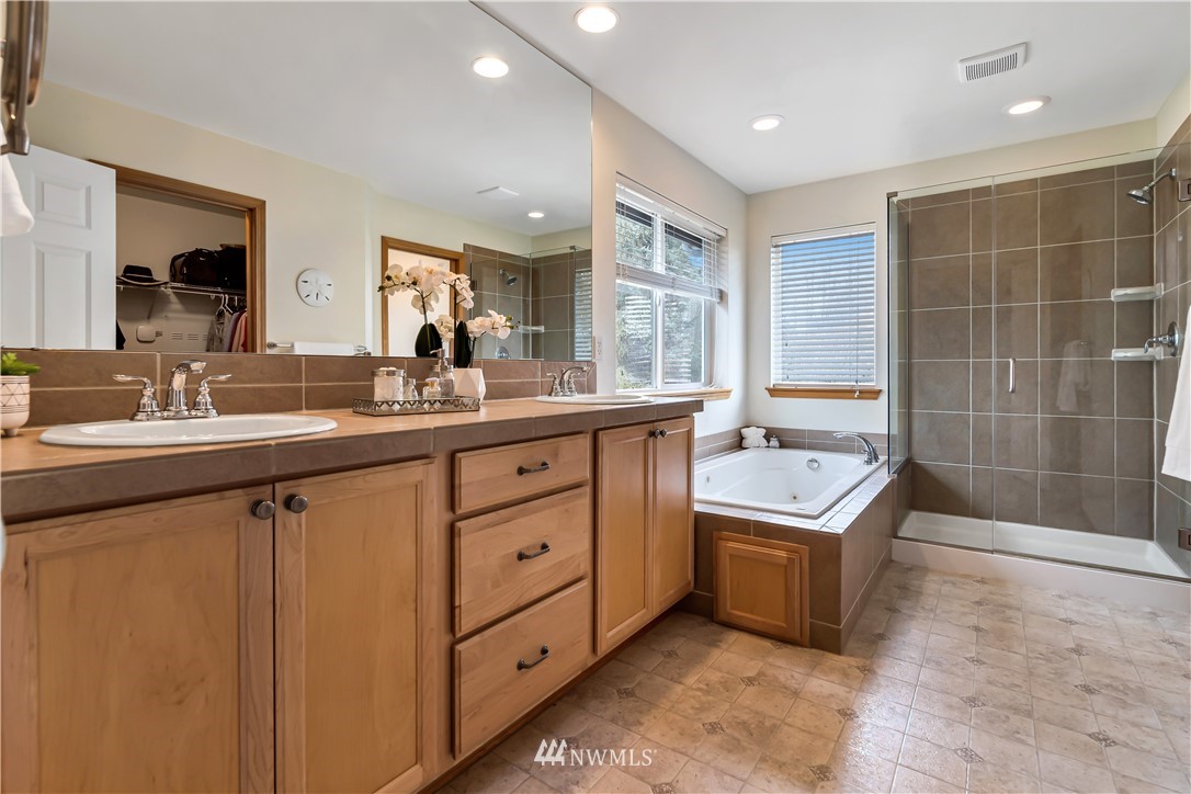 3425 172nd Place Southeast Bothell, WA 98012 - Photo 14 of 29 Gallery Image 14
