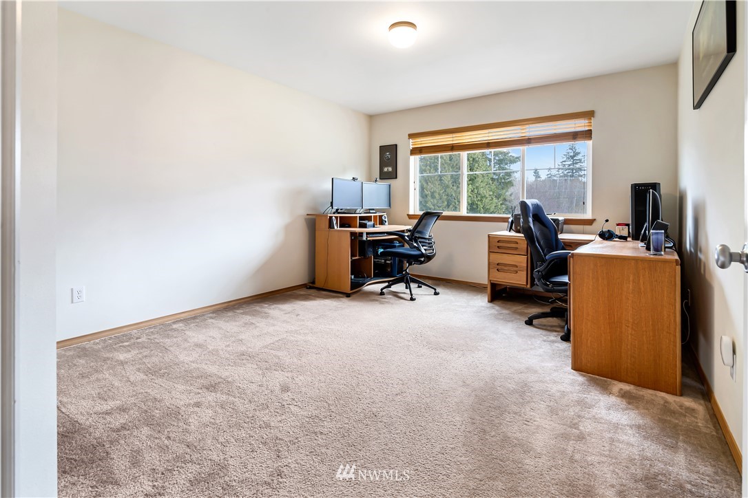 3425 172nd Place Southeast Bothell, WA 98012 - Photo 18 of 29 Gallery Image 18