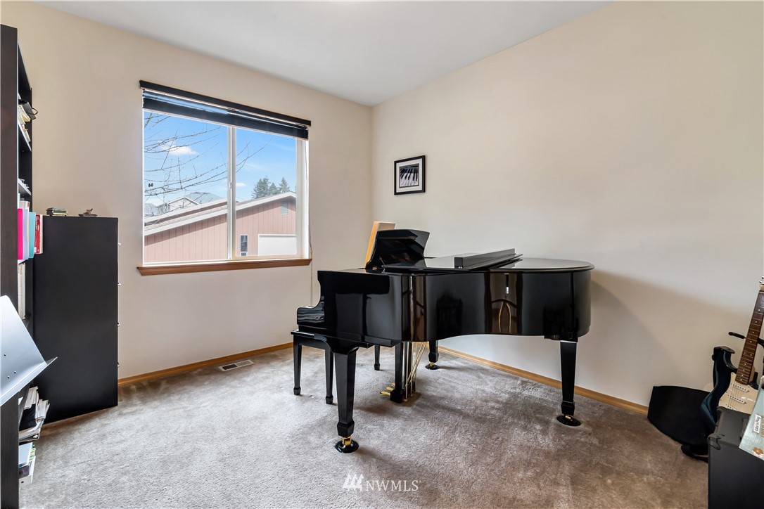 3425 172nd Place Southeast Bothell, WA 98012 - Photo 19 of 29 Gallery Image 19