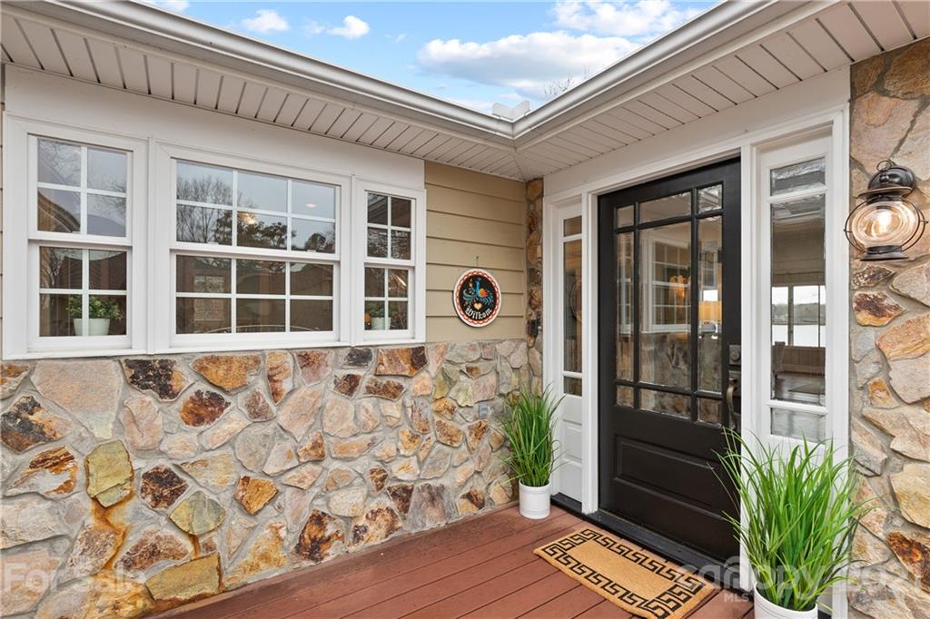 8889 Hagers Ferry Road Denver, NC 28037 - Photo 11 of 48 Gallery Image 11
