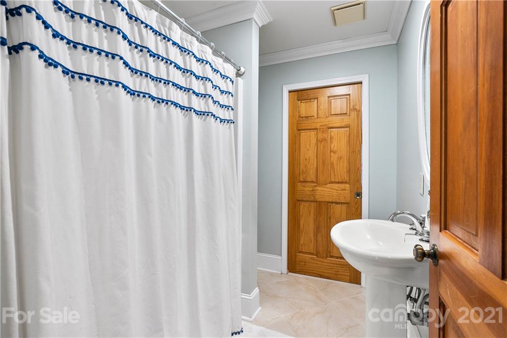 8889 Hagers Ferry Road Denver, NC 28037 - Photo 35 of 48 Gallery Image 35