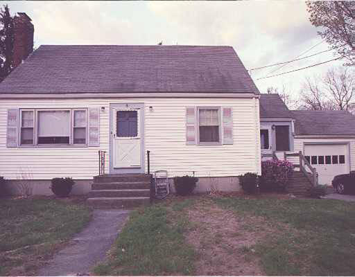 18 Manor Road Holbrook, MA 02343 - Photo 1 of 1 Gallery Image 1