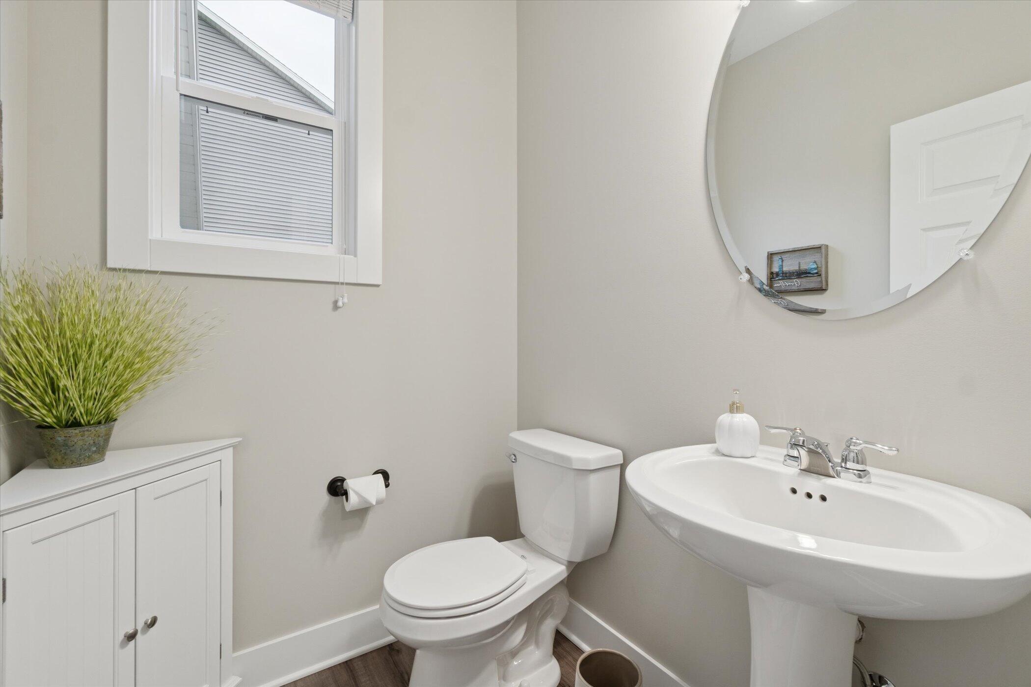 12651 Riverton Road Grand Haven, MI 49417 - Photo 25 of 79 21-12651-Riverton-Rd-WindowStill