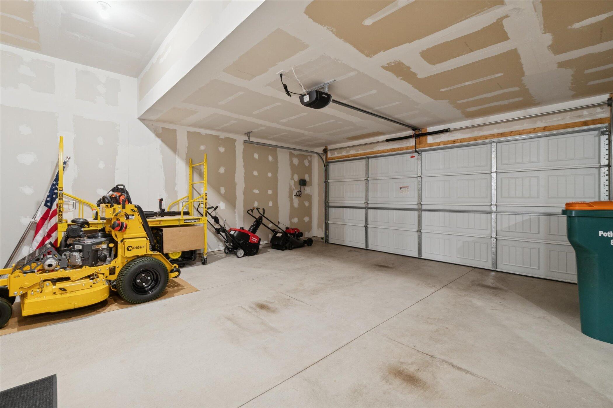 12651 Riverton Road Grand Haven, MI 49417 - Photo 42 of 79 38-12651-Riverton-Rd-WindowStill