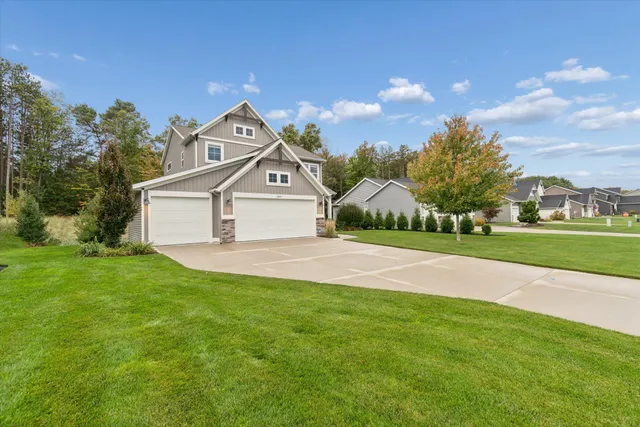 $499,000 | 12651 Riverton Road, Grand Haven, MI 49417