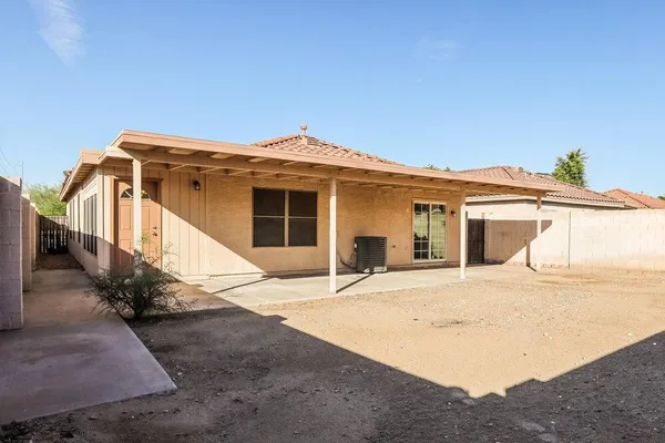 $2,075 | 18611 North 22nd Street, Unit LOT 16, Phoenix, AZ 85024