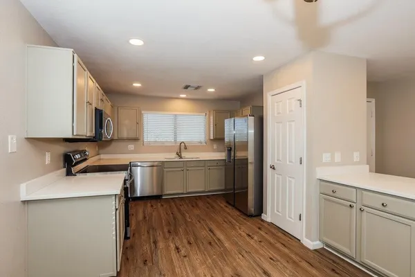 $2,075 | 18611 North 22nd Street, Unit LOT 16, Phoenix, AZ 85024