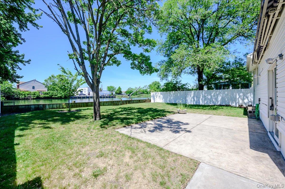 567 Oxford Road Cedarhurst, NY 11516 - Photo 18 of 23