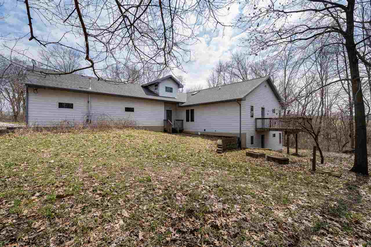2559 Quincy Road Northeast Solon, IA 52333 - Photo 7 of 32 Gallery Image 7