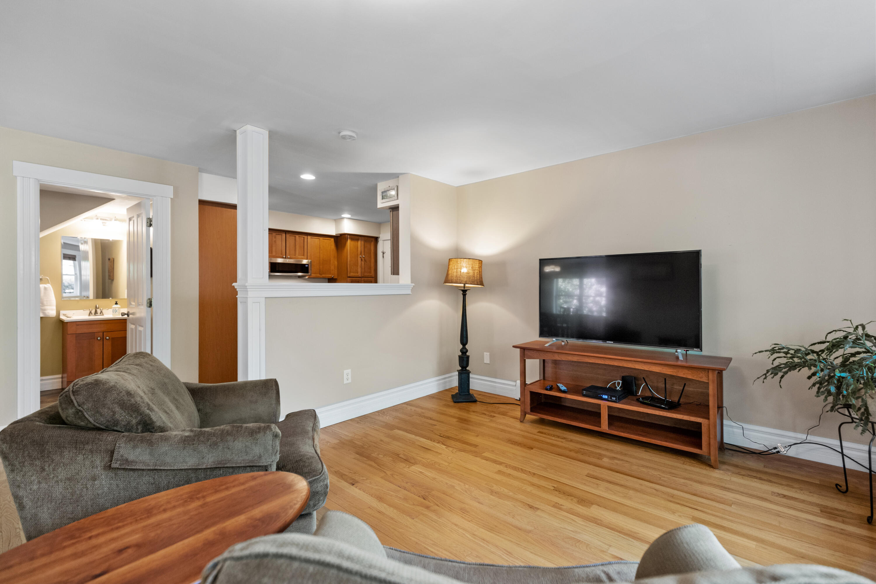 5 Westvale Road, Unit A Kennebunkport, ME 04046 - Photo 13 of 39 5Westvale#AKennebunkport_008