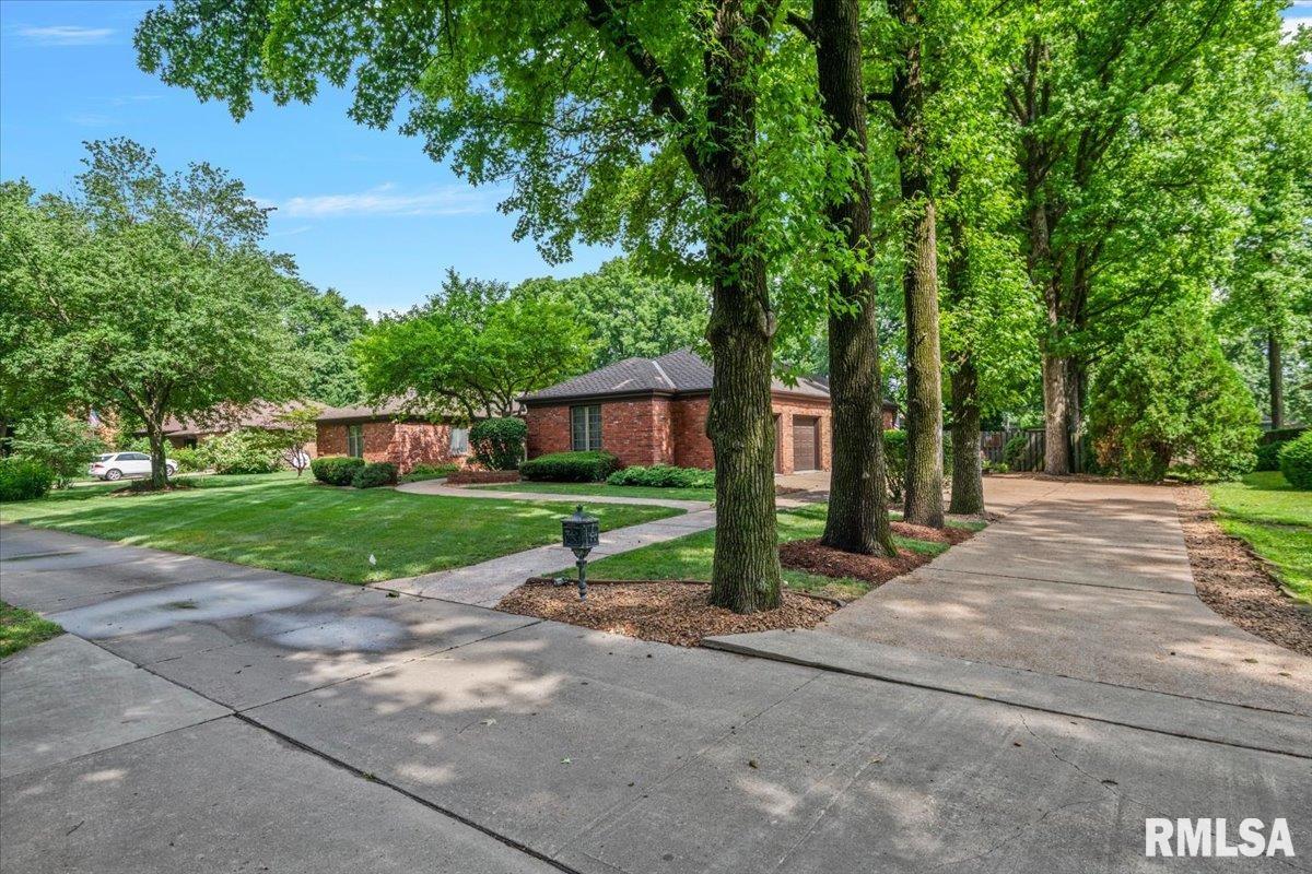 2223 Cardinal Drive Springfield, IL 62704 - Photo 89 of 92