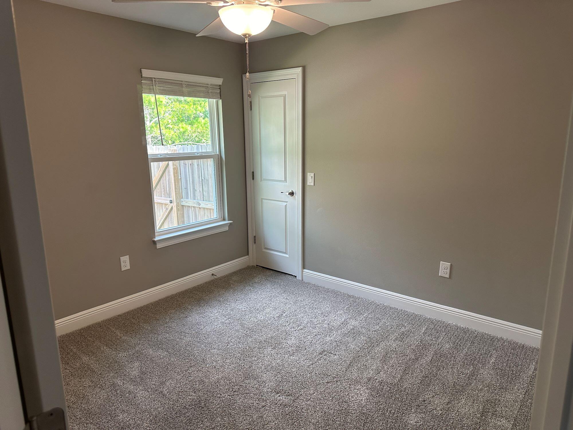 1807 Thunderbolt Street Navarre, FL 32566 - Photo 10 of 29