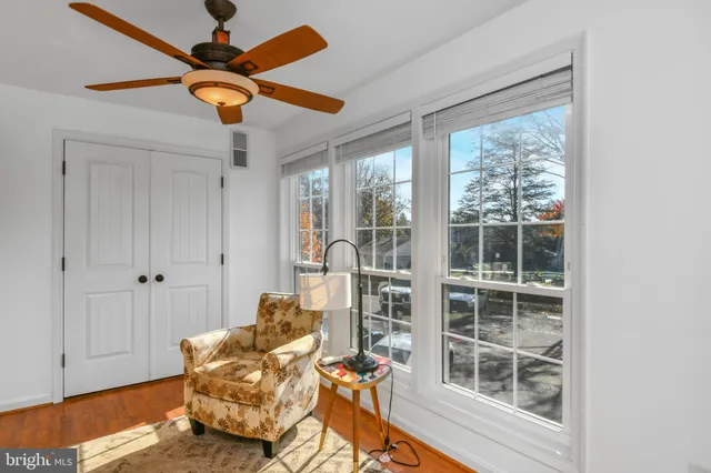 $349,900 | 10002 Oakton Terrace Road, Oakton, VA 22124