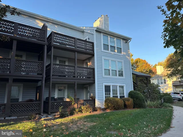 $349,900 | 10002 Oakton Terrace Road, Oakton, VA 22124