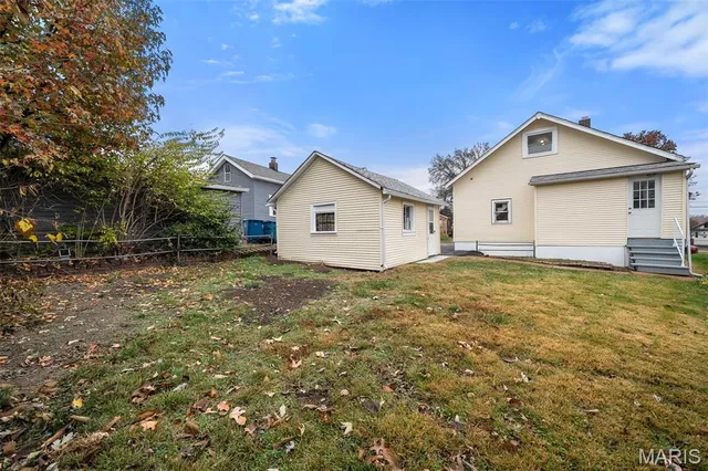 $200,000 | 9225 Pavia Avenue, Affton, MO 63123