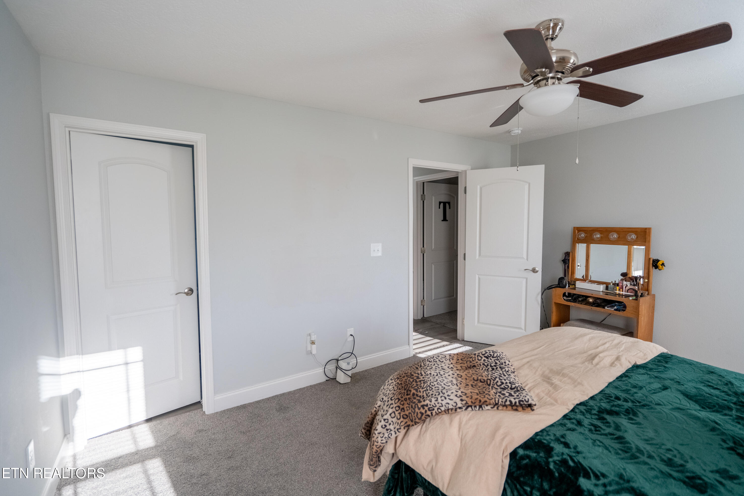 925 Loy Street Clinton, TN 37716 - Photo 22 of 36 925 Loy Street-19