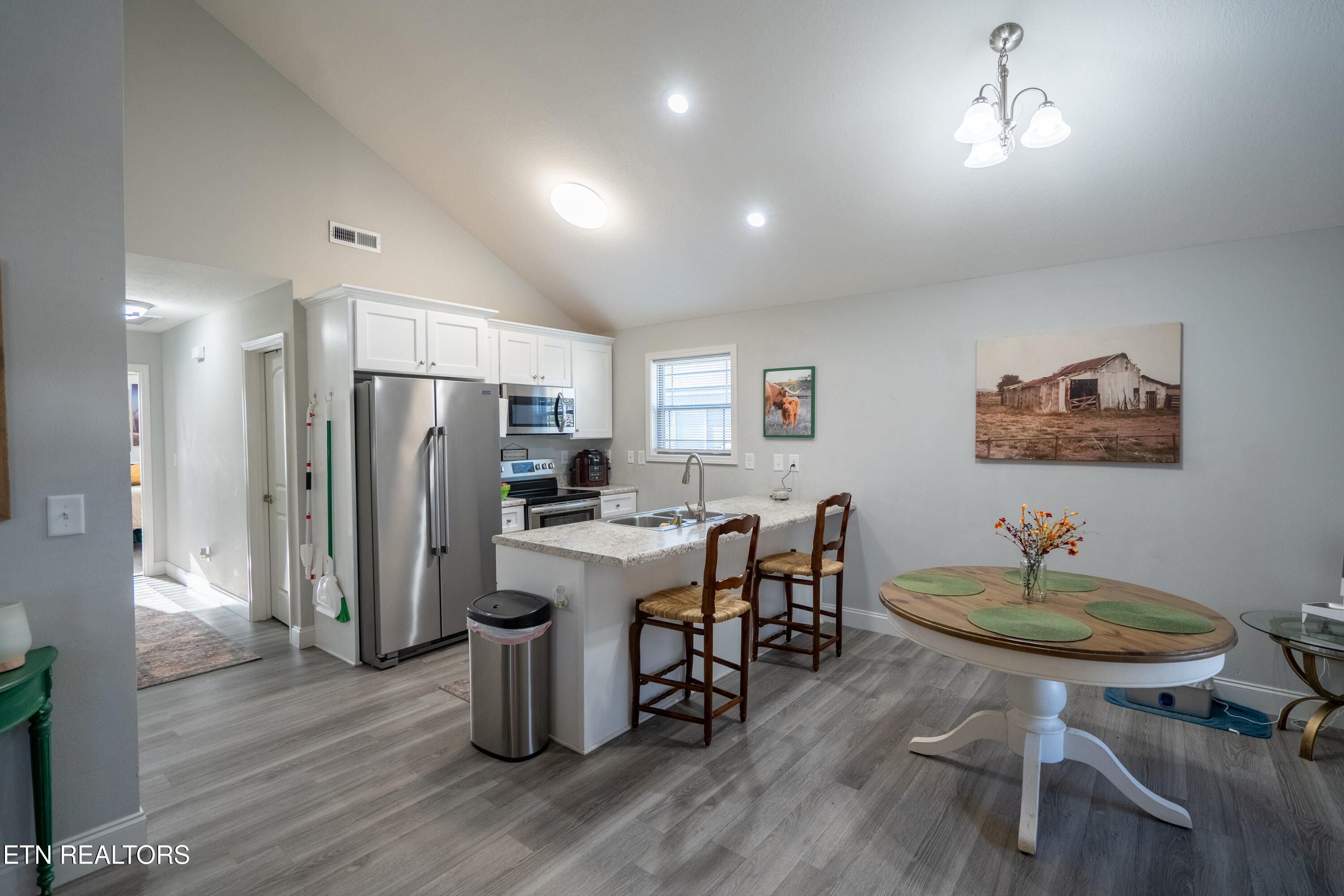 925 Loy Street Clinton, TN 37716 - Photo 9 of 36 925 Loy Street-2(1)