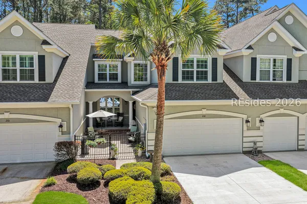 $669,000 | 208 Wicklow Drive, Bluffton, SC 29910