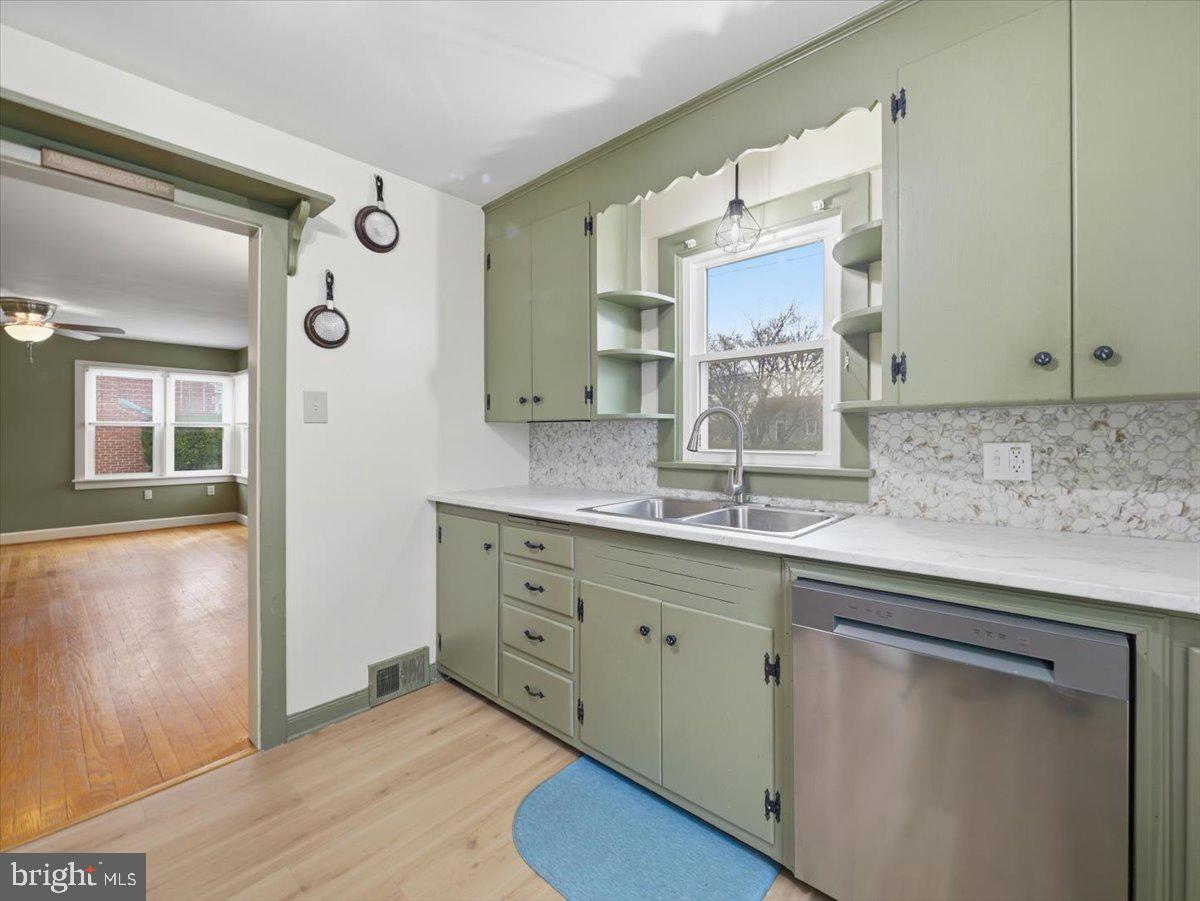 1241 South Main Street Chambersburg, PA 17201 - Photo 12 of 33