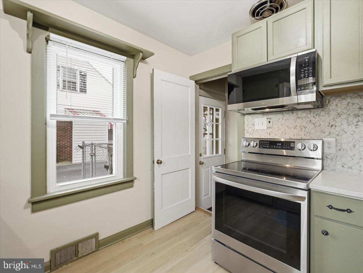 1241 South Main Street Chambersburg, PA 17201 - Photo 14 of 33