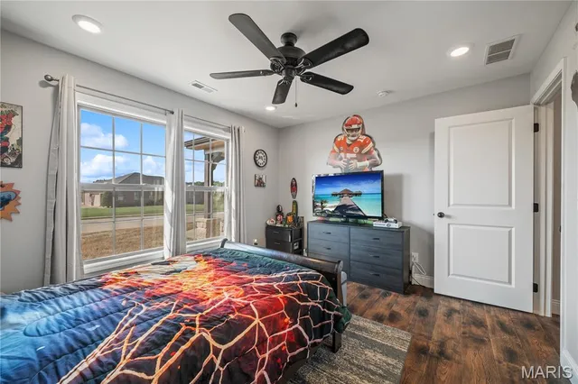 $345,000 | 794 West Deerwood Drive, Jackson, MO 63755