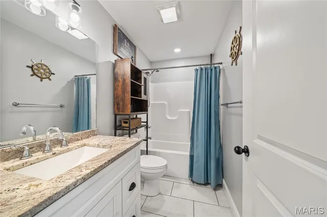 $345,000 | 794 West Deerwood Drive, Jackson, MO 63755