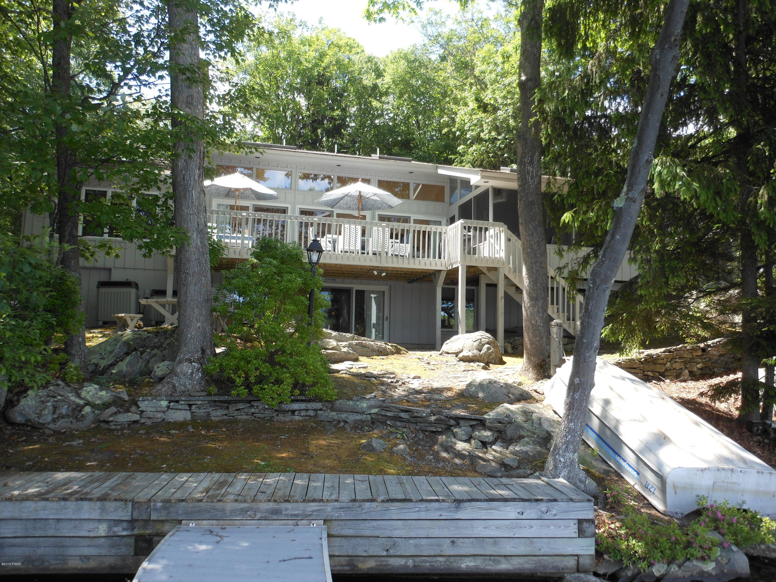 117 Heron Bay Road Hawley, PA 18428 - Photo 2 of 63