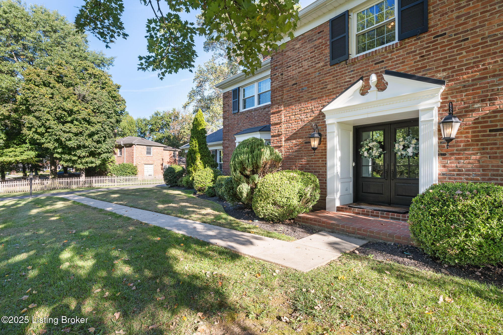 3011 Lightheart Road Louisville, KY 40222 - Photo 3 of 60 3011 Lightheart Rd-4
