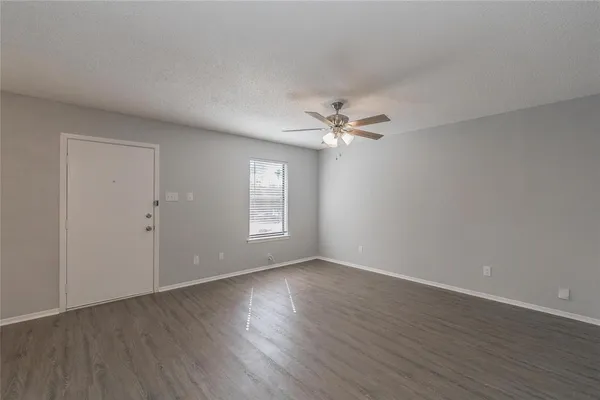 $1,495 | 5013 Geddes Avenue, Unit B, Fort Worth, TX 76107