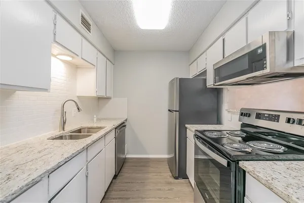 $1,495 | 5013 Geddes Avenue, Unit B, Fort Worth, TX 76107