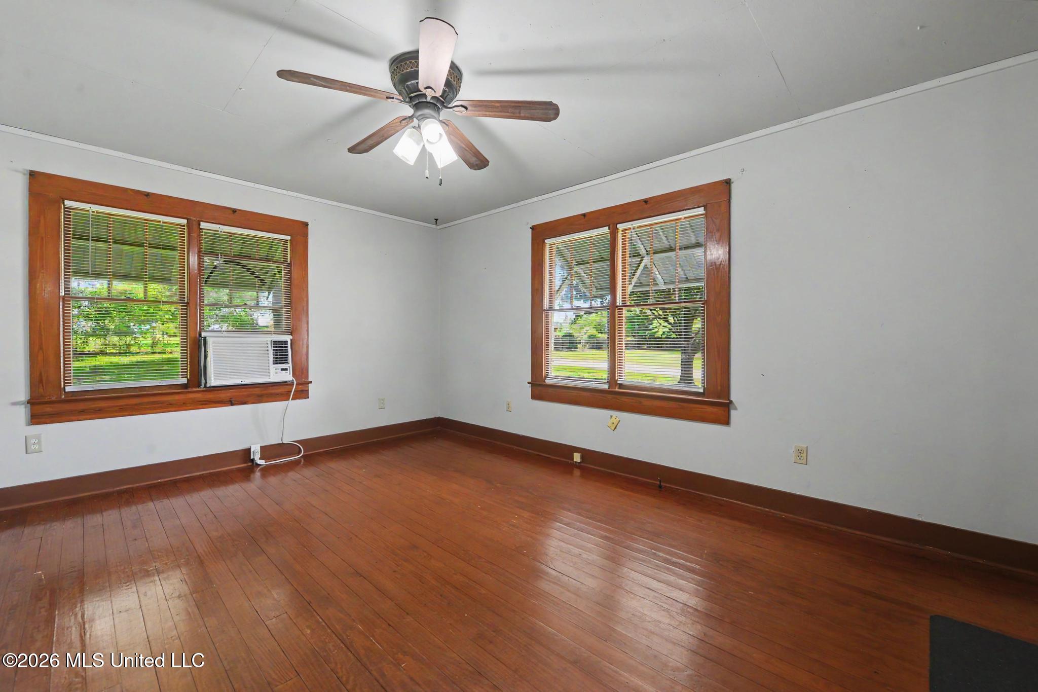 388 Oak Street Lucedale, MS 39452 - Photo 2 of 28 003